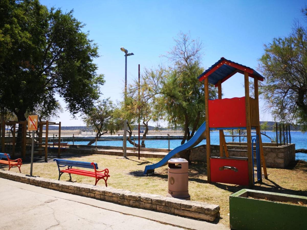 Milica Garden Daire Prvic Sepurine Dış mekan fotoğraf