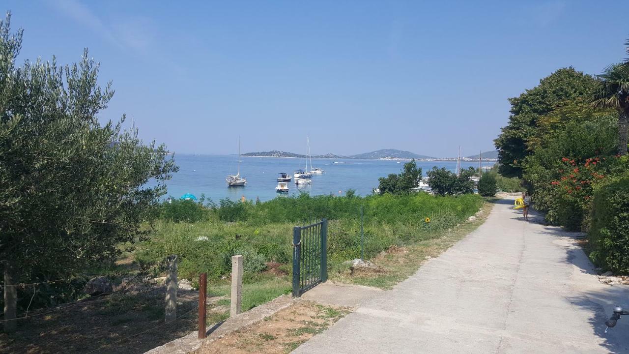 Milica Garden Daire Prvic Sepurine Dış mekan fotoğraf